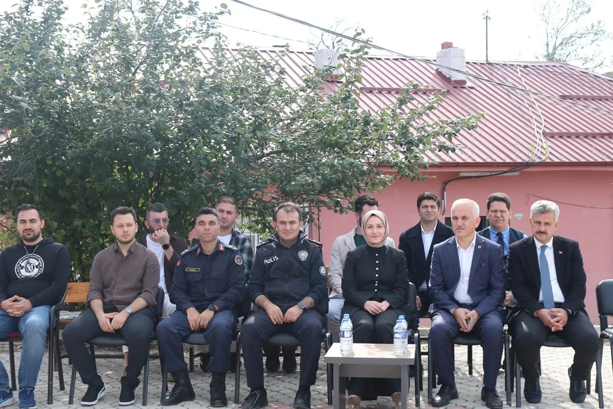 Asarcık Kaymakamı Bilgin "Sağlıklı Çocuk, Sağlıklı Gelecek" projesi kapsamında düzenlenen programa katıldı