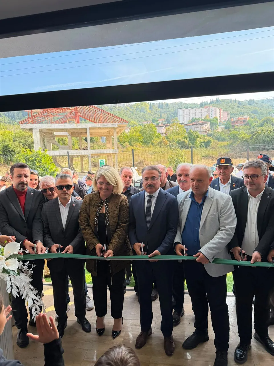 Karamürsel Kaymakamı Koleji açılış törenine katıldı