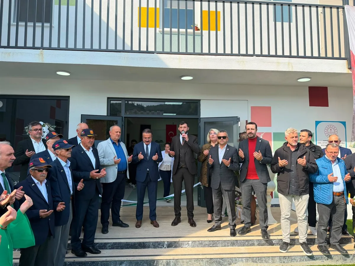 Karamürsel Kaymakamı Koleji açılış törenine katıldı