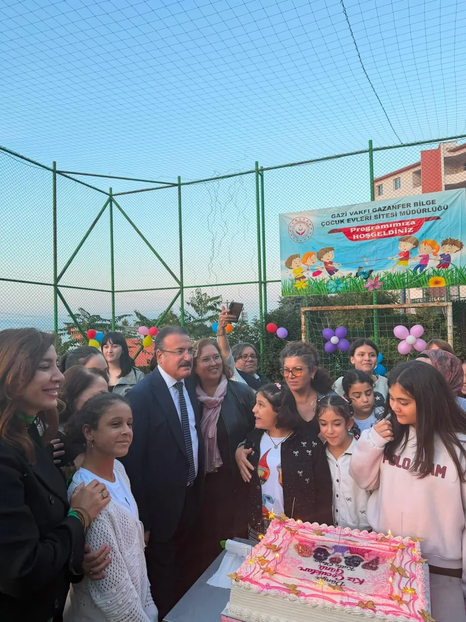 Karamürsel Kaymakamı İnan ve eşi Sedef İnan dünya kız çocukları etkinliğine katıldı
