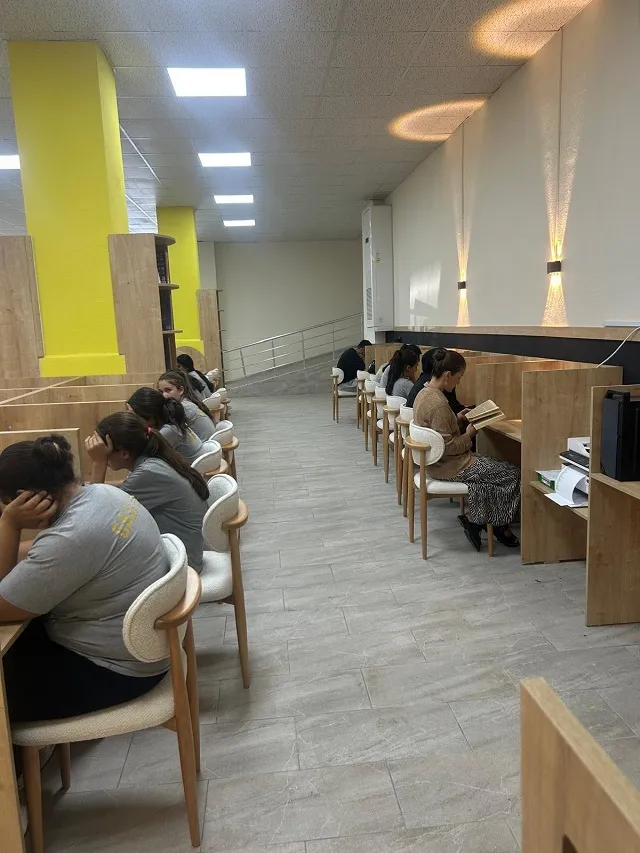 Okuma Salonu ve sosyal yaşam alanı öğrencileri bekliyor