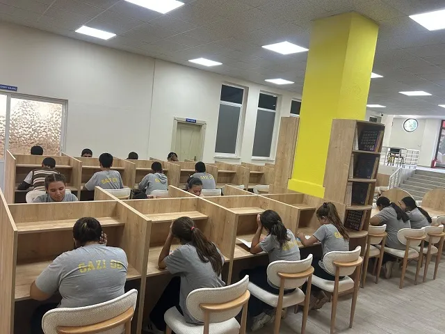 Okuma Salonu ve sosyal yaşam alanı öğrencileri bekliyor