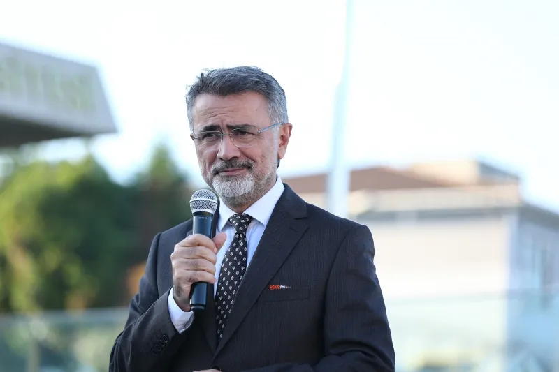 Şimşek: Kampüsün nabzı kulüplerde atar
