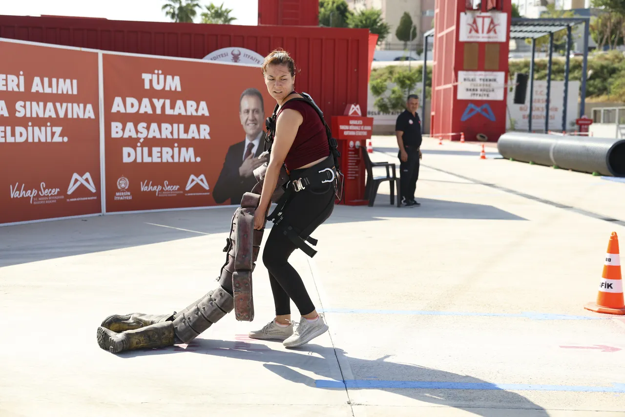 Mersin ve Türkiye’nin güvenliği için Mersin İtfaiyesi liyakatli bir sınav sürecini tamamladı