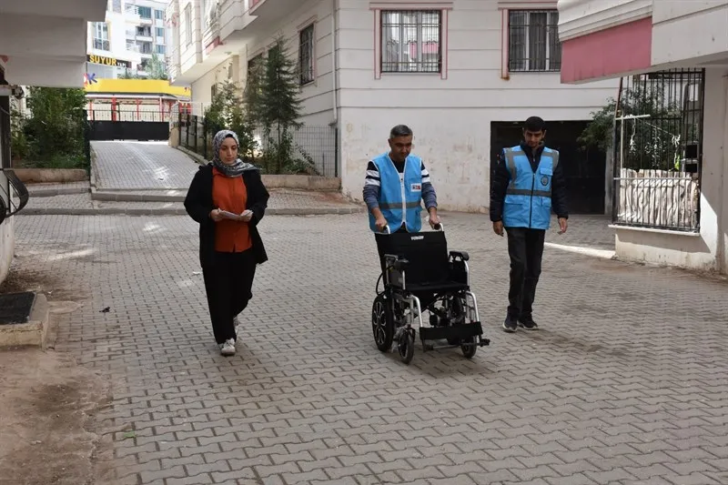 Siirt Belediyesinden özel gereksinimli bireylere medikal destek