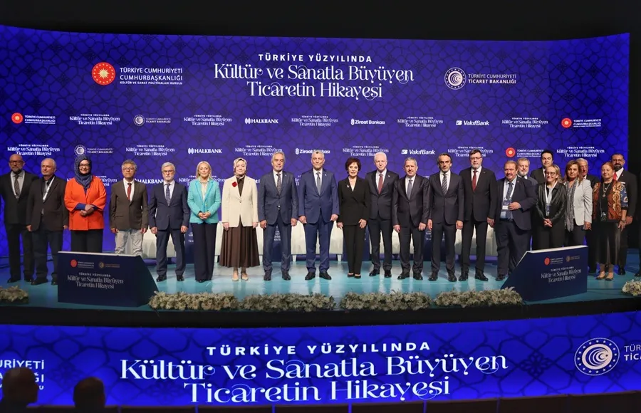 Ticaret Bakanı Bolat, Kültür ve sanatla büyüyen Ticaretin Hikayesi Forumu'nda konuştu
