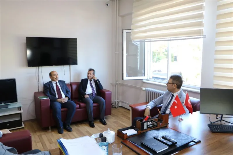 Avcılar Kaymakamı Burhan’dan Gümüşpala Mesleki ve Teknik Anadolu Lisesine ziyaret