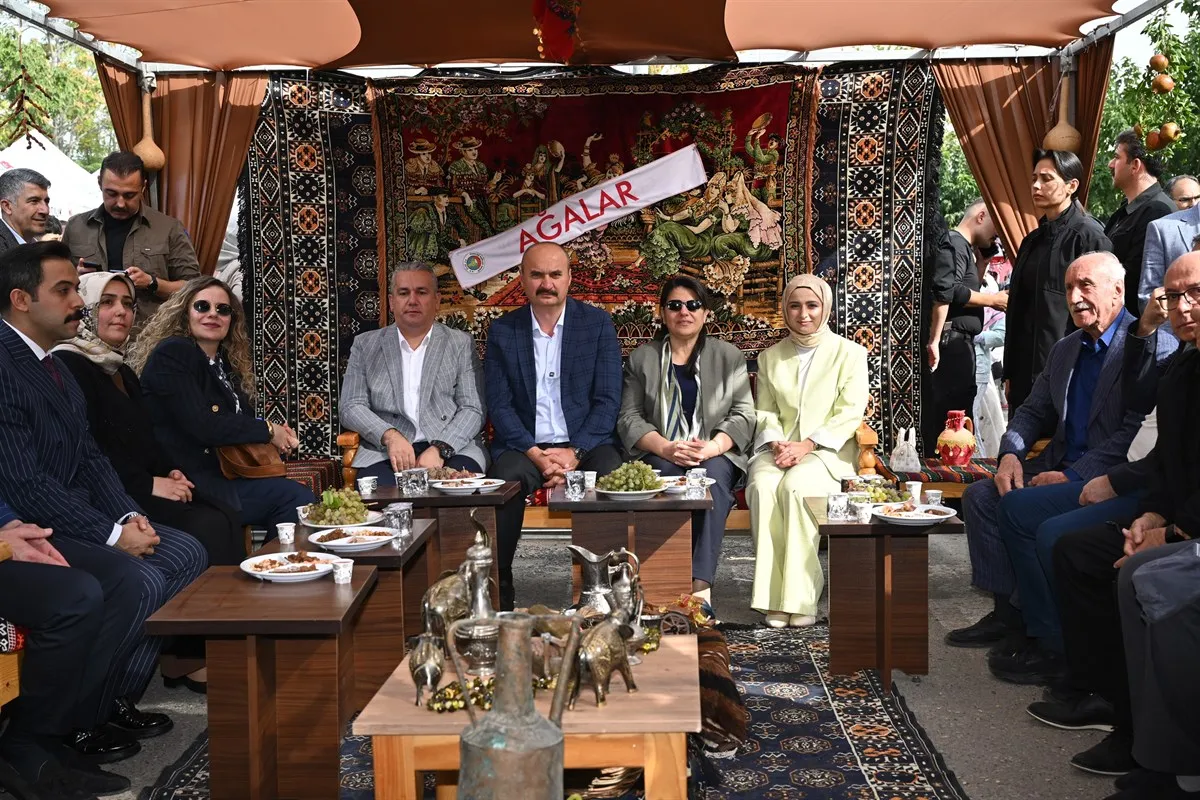 5. Gercüş Bağbozumu ve Gastronomi Festivali coşkuyla başladı