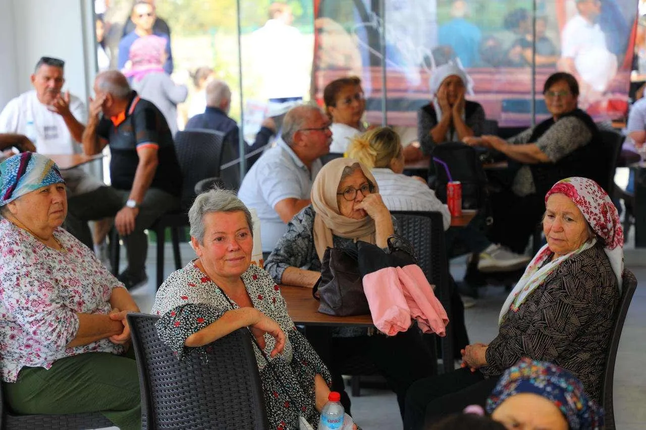 Karaova Emekli Kafe açıldı