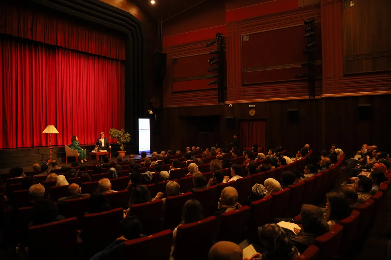 Bursa Felsefe Buluşmaları Ferudun Yılmaz ile başladı