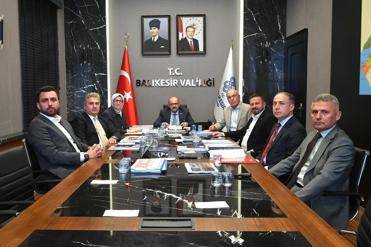 Balıkesir’de yatırımlar ve devam eden çalışmalar değerlendirildi