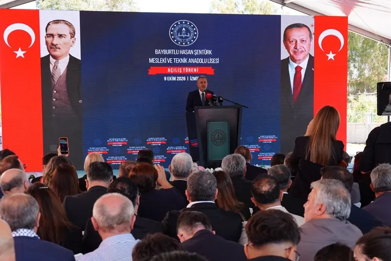 Dikili Bayburt'lu Hasan Şentürk Mesleki ve Teknik Anadolu Lisesinin açılışı gerçekleştirildi