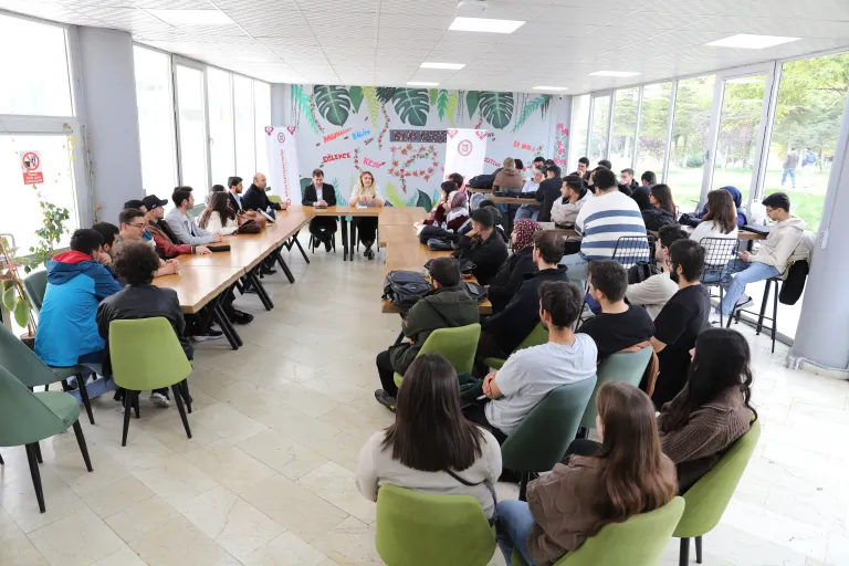 Fırat Üniversitesinde Bilim Kafe etkinliği düzenlendi