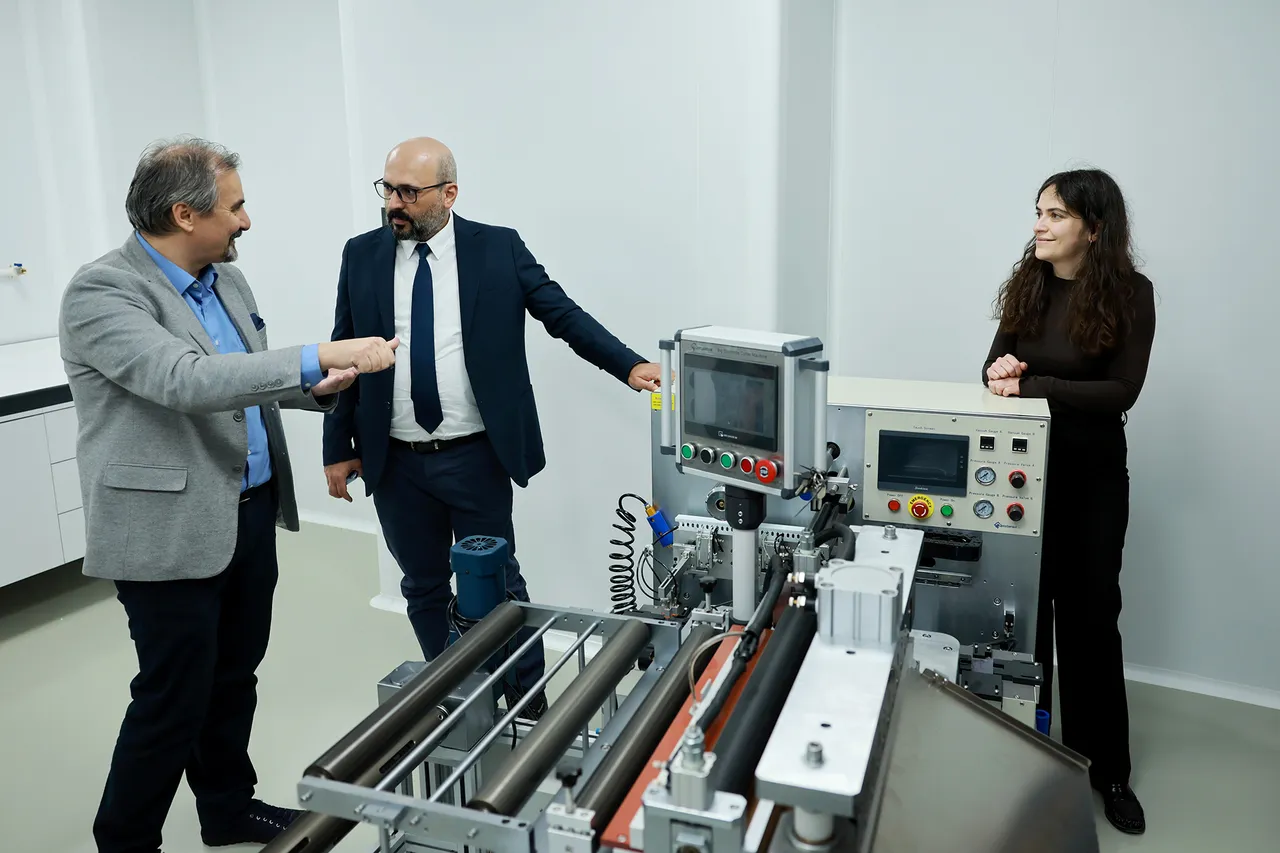 ASPİLSAN Enerji Heyetinden SBTÜ’nün enerji depolama altyapısına ziyaret