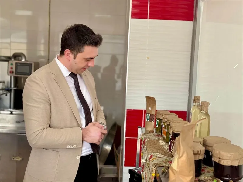 Kabataş’ta kadın emeği: Kaymakamımız Ali can ULUDAĞ ceviz helvası üretimini inceledi