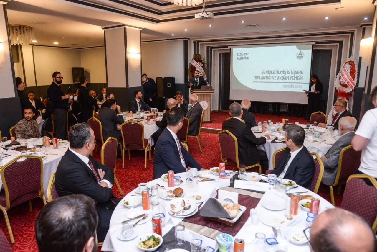 Kızıl-Çam Platformu’nda ortak gelecek için istişare