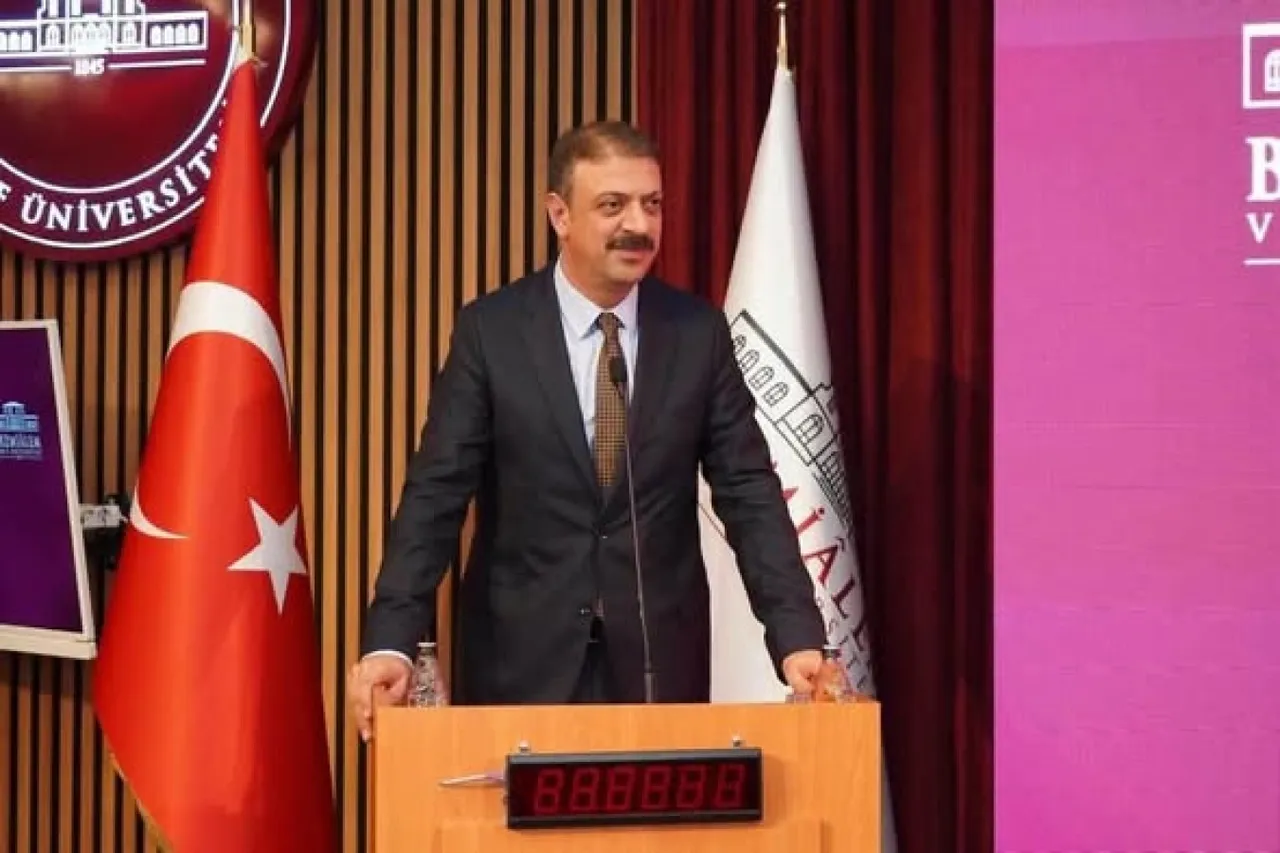 Sultanmelik türbesi restorasyonu yerinde takip edildi