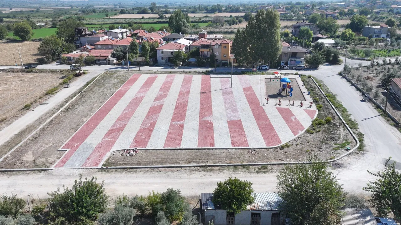 Pamukkale’de parklar ve sahalar yenileniyor: 823 kilometrekarelik alanda dev seferberlik