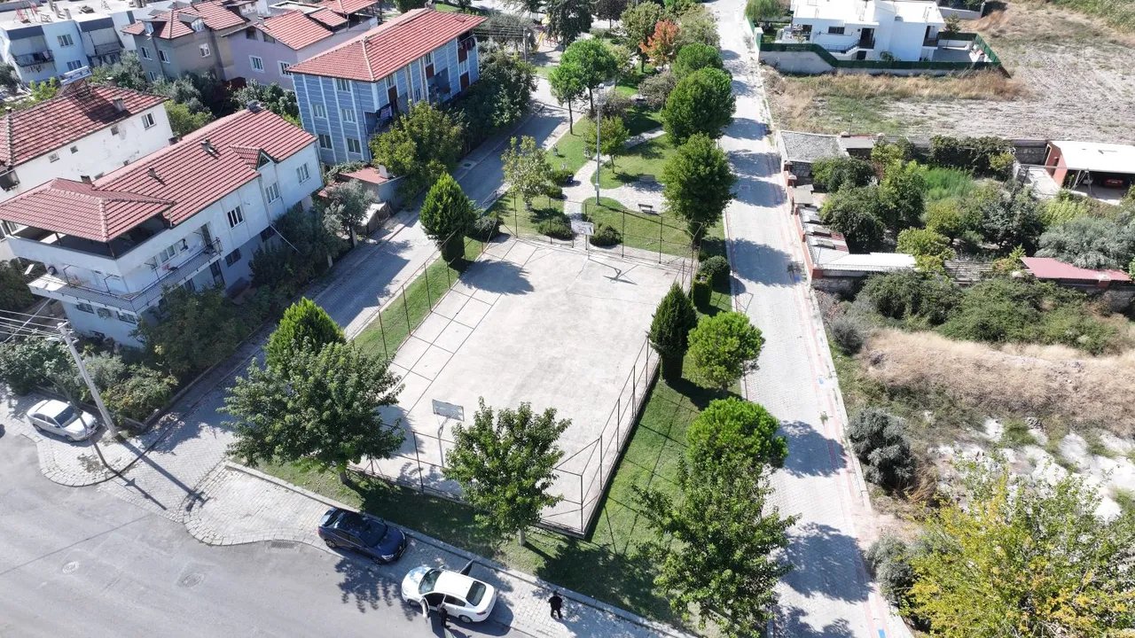 Pamukkale’de parklar ve sahalar yenileniyor: 823 kilometrekarelik alanda dev seferberlik