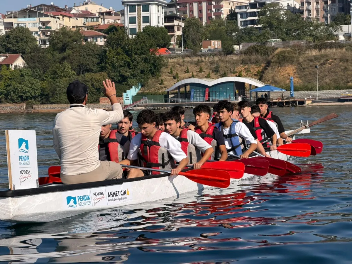 Cumhuriyet Kupası için kürek çekiyorlar