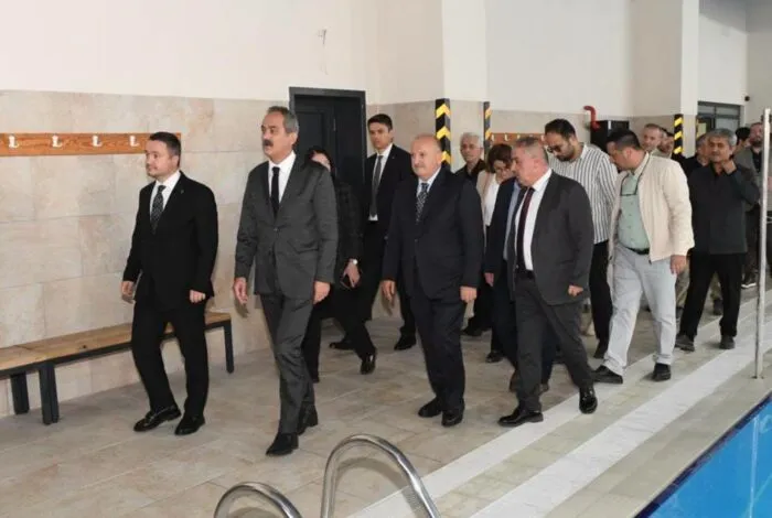 Ünye’ye değer katacak yarı Olimpik yüzme havuzu kompleksinde açılış heyecanı