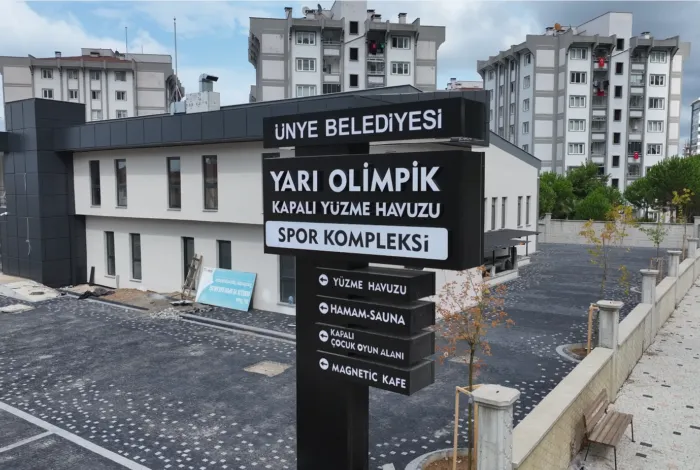 Ünye’ye değer katacak yarı Olimpik yüzme havuzu kompleksinde açılış heyecanı