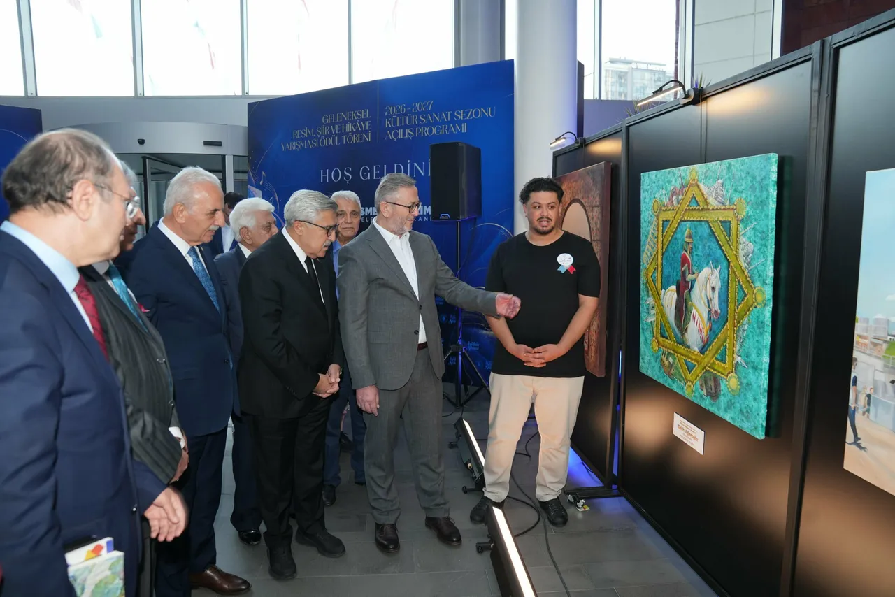 Ümraniye Belediyesi 2026-2027 Kültür ve sanat sezonu ödül töreniyle açıldı