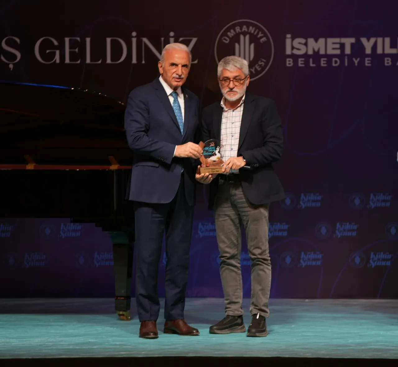 Ümraniye Belediyesi 2026-2027 Kültür ve sanat sezonu ödül töreniyle açıldı