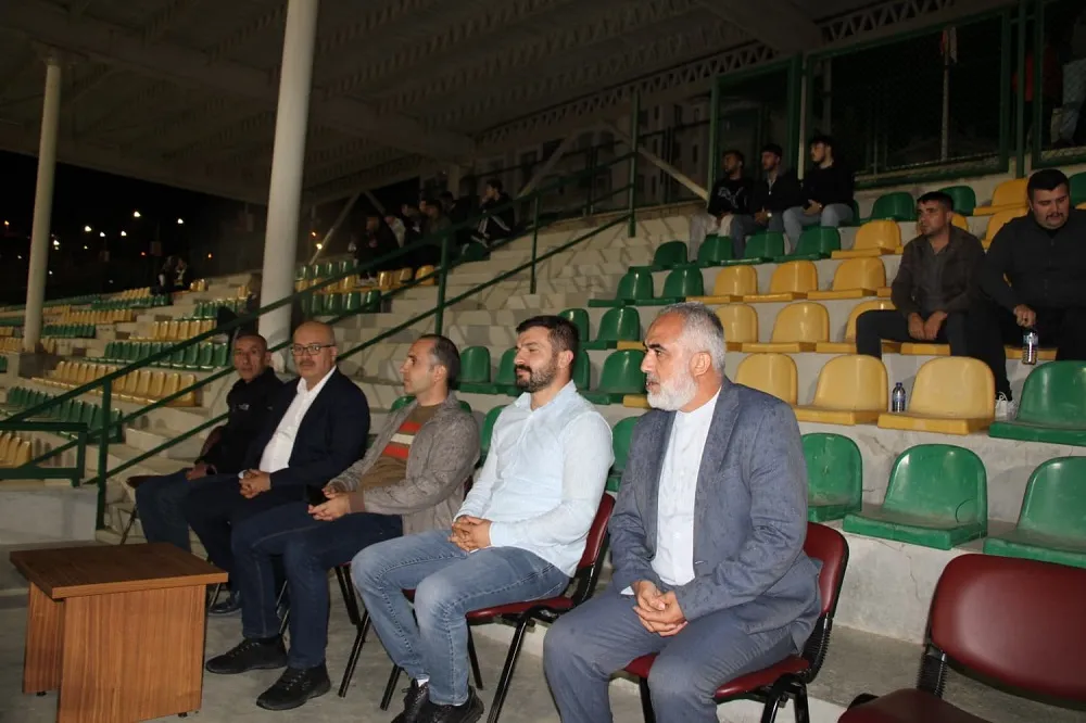 İskilip Kaymakamlığı koordinesinde düzenlenmekte olan “2026 Yılı Futbol Turnuvası” Bu gün yapılan açılış maçı ile başladı