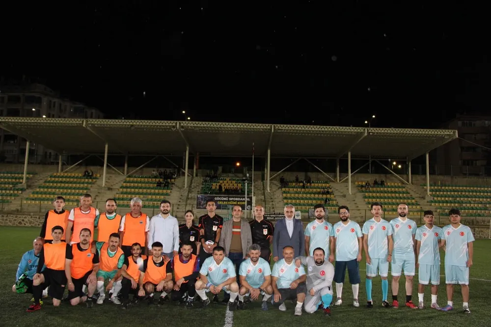 İskilip Kaymakamlığı koordinesinde düzenlenmekte olan “2026 Yılı Futbol Turnuvası” Bu gün yapılan açılış maçı ile başladı