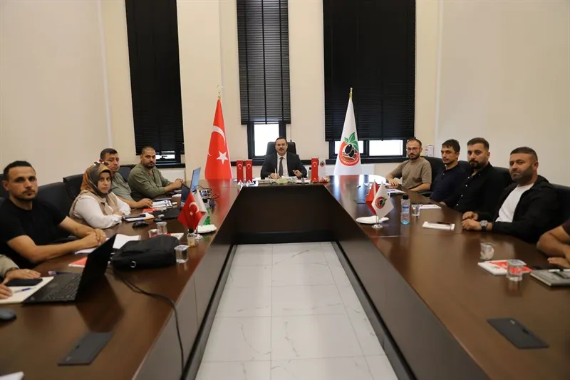 Deprem konutlarında süreç ve hedefler değerlendirildi