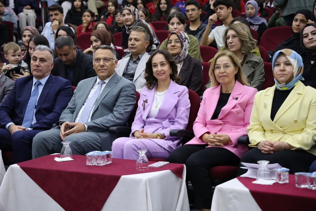 Iğdır Üniversitesinde "Dünya Kız Çocukları Günü" etkinliği düzenlendi