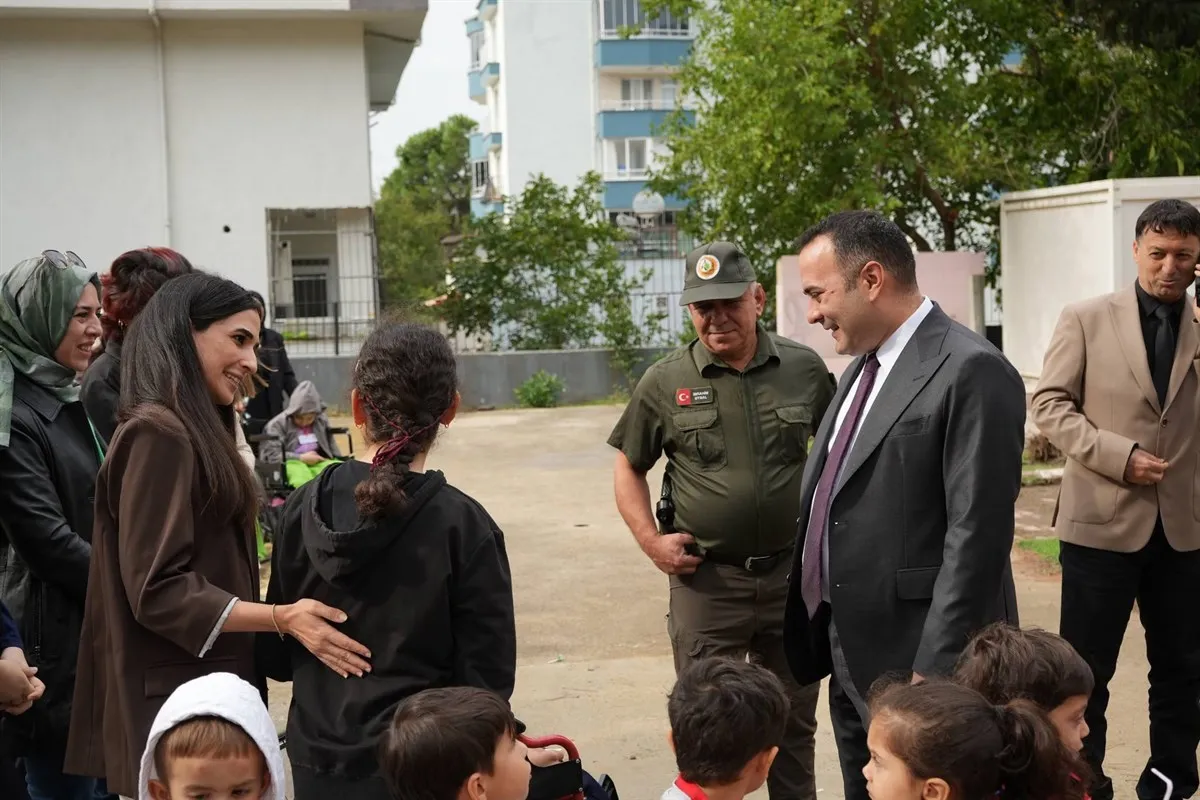 Bahçe Kaymakamı Çelik, düzenlenen fidan dikim etkinliğine katıldı
