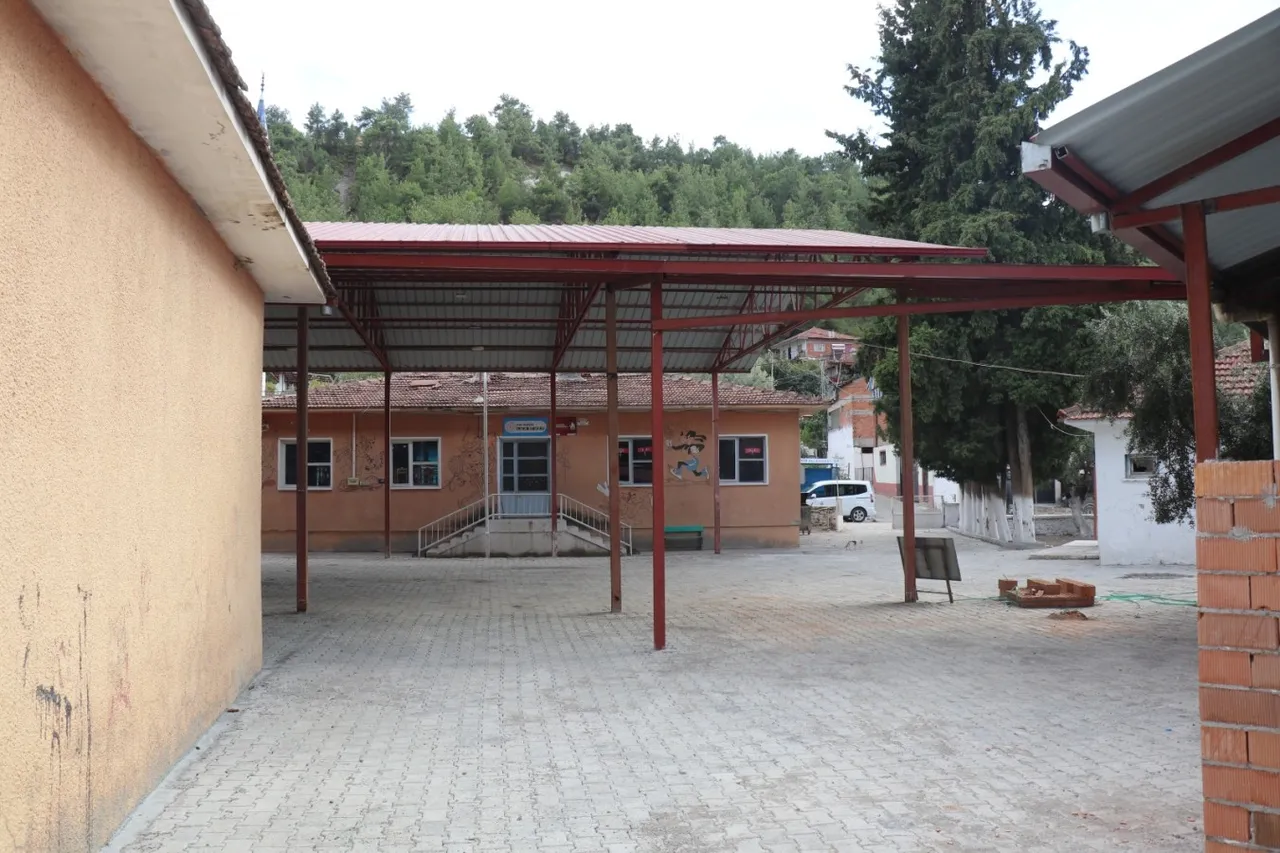 Bozdoğan Belediyesi Örencik Mahallesi’nde çalışmaları tamamladı