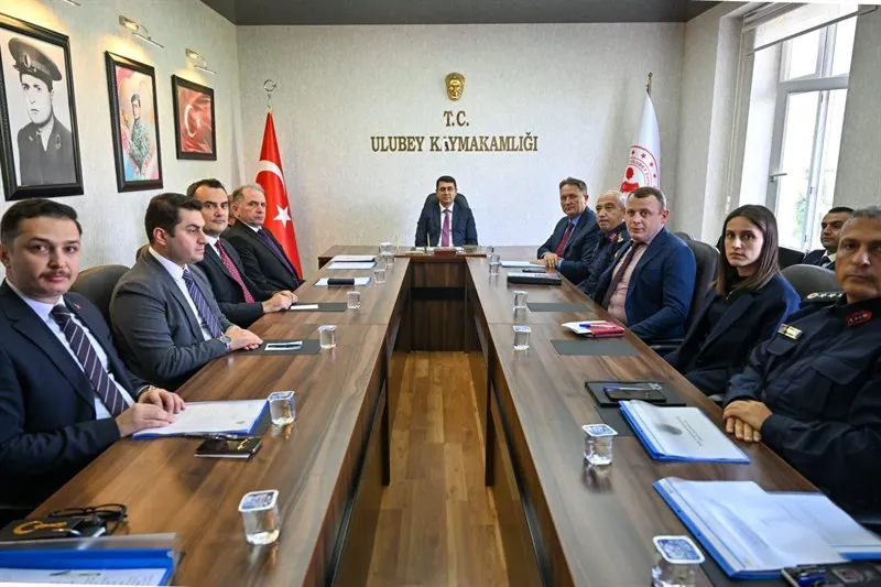 Vali Kartal, Ulubey’de Kaymakamlık ziyareti ve güvenlik toplantısı gerçekleştirdi