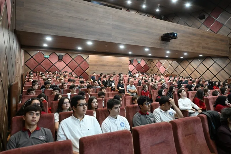 Mavi Vatan'dan Gök Vatan'a millî teknoloji hamlesi konferansı gerçekleştirildi