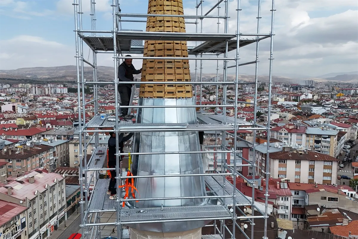 Paşa Camii'nde restorasyon çalışmaları sürüyor