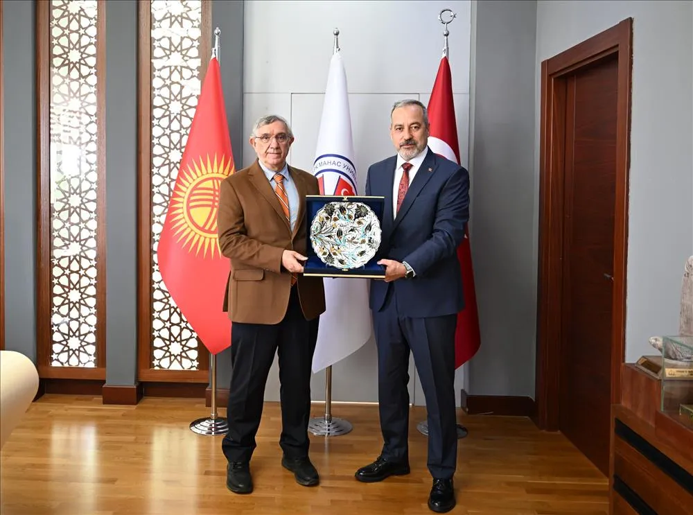 Yalova Üniversitesi Rektör Yardımcısı Külekçi’den Kırgızistan-Türkiye Manas Üniversitesine İş Birliği ziyareti