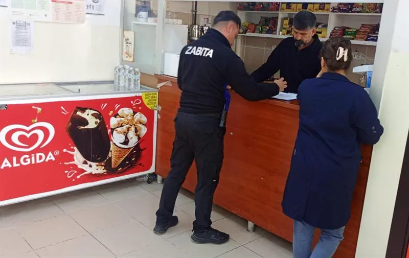 Belediye zabıta ekipleri okul ve hastane kantinlerini denetledi