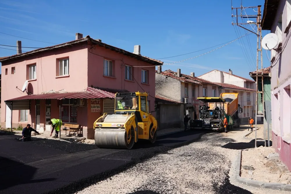 Büyükşehir Belediyesinden Seyitgazide yol çalışması
