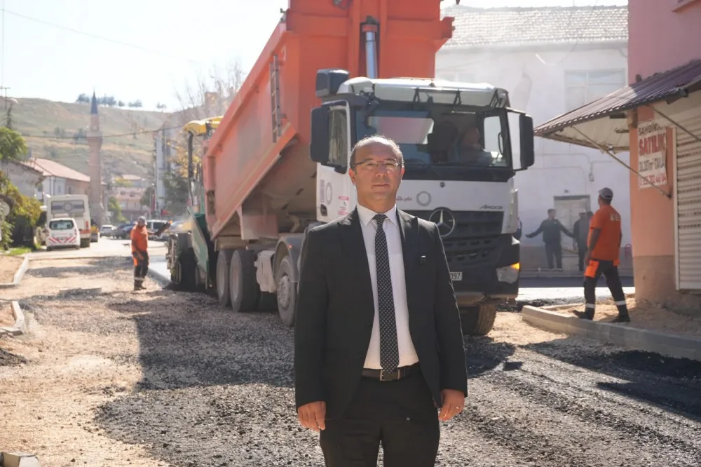 Büyükşehir Belediyesinden Seyitgazide yol çalışması