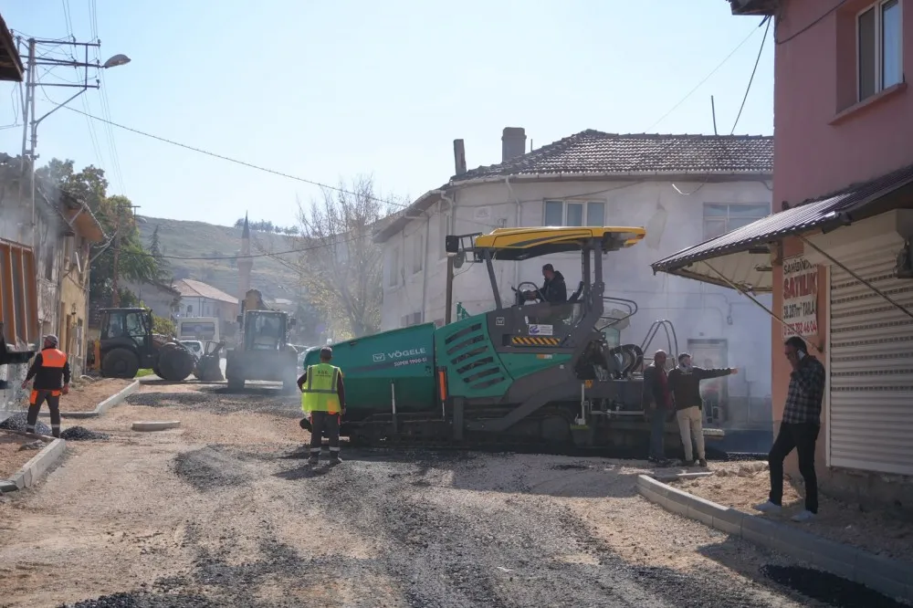 Büyükşehir Belediyesinden Seyitgazide yol çalışması
