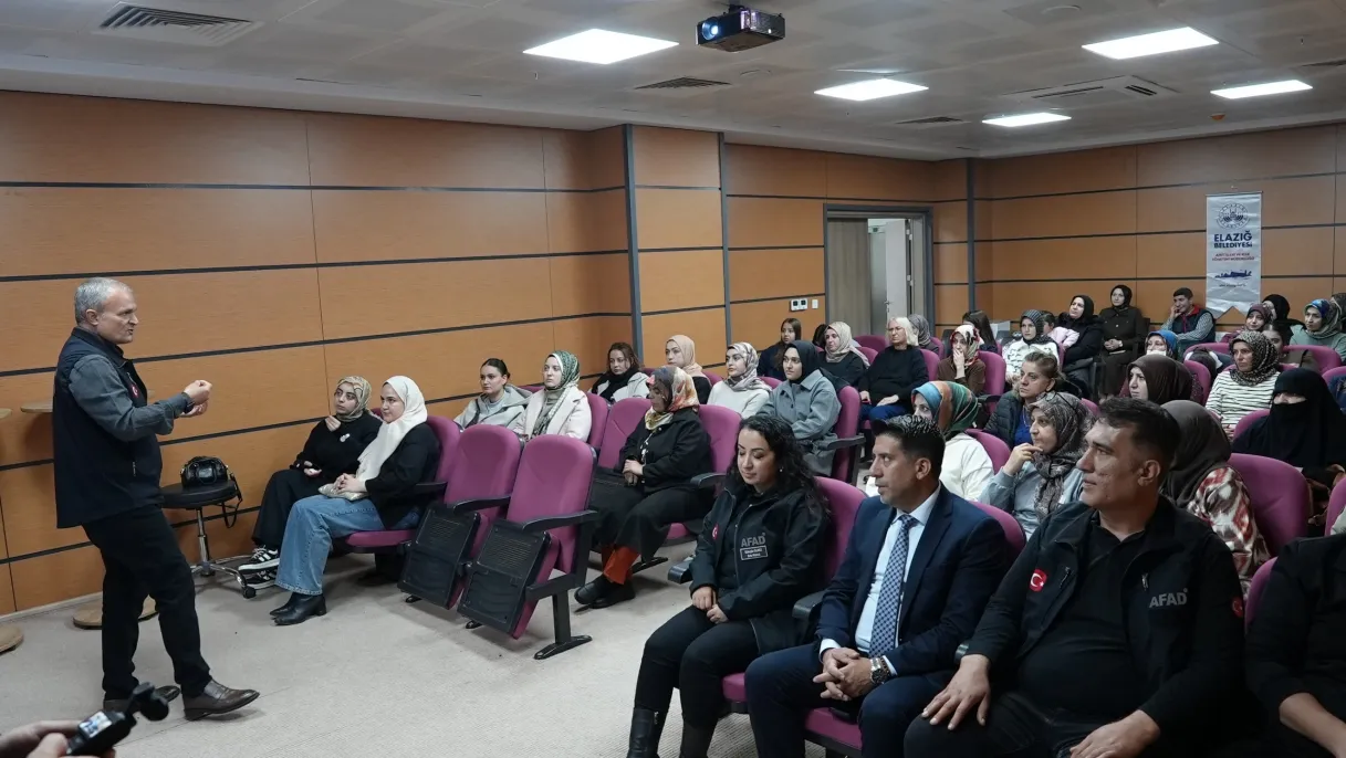 Elazığ Belediyesi'nden öğrencilere afet farkındalık etkinliği
