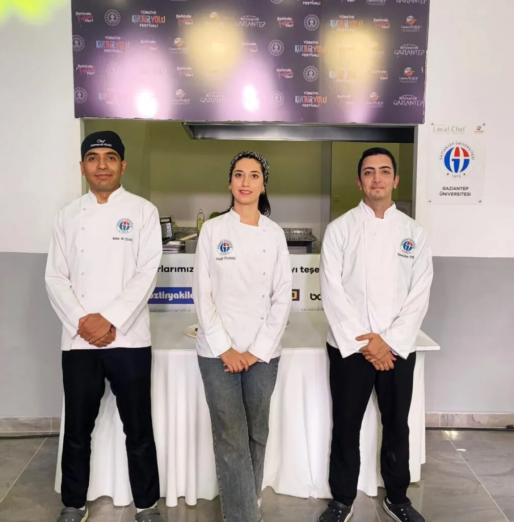 GAÜN öğrencileri gastroantep Local Chef Yarışması’nda mansiyon ödülü aldı