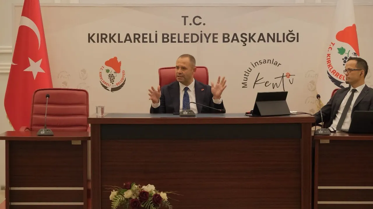 Kırklareli Belediyesi, teknolojik altyapıyı geliştirmeye yönelik çalışmaları sürdürüyor