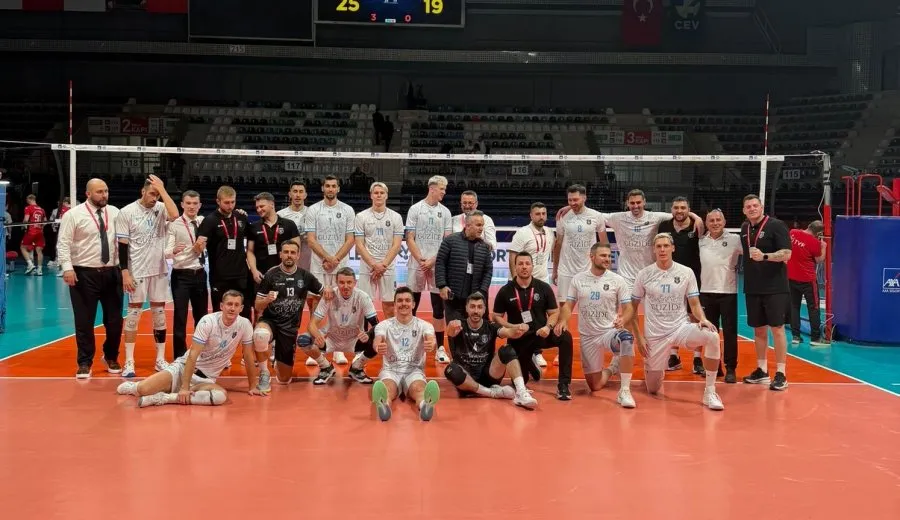Gebze Belediyespor Axa Sigorta Kupa Voley’de çeyrek finalde