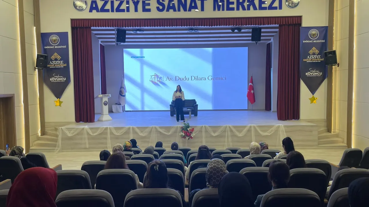 Kadınlara yönelik hukuk semineri gerçekleşti