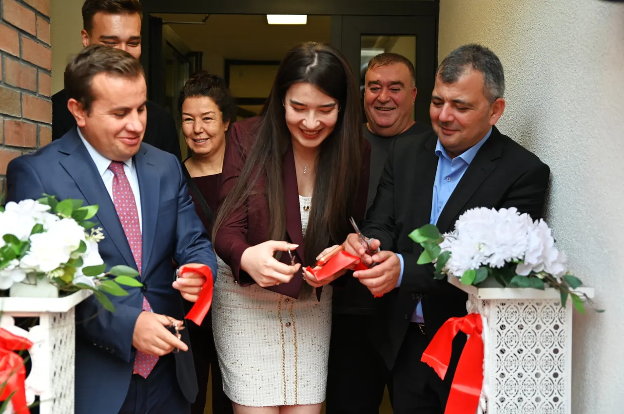Emirdağ Belediye Başkanı Koyuncu, Avukatlık Büro açılışına katıldı