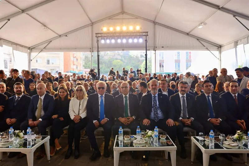 Piraziz Enver Yücel Kültür Merkezi’nin Temeli Vali Koç’un katılımıyla atıldı