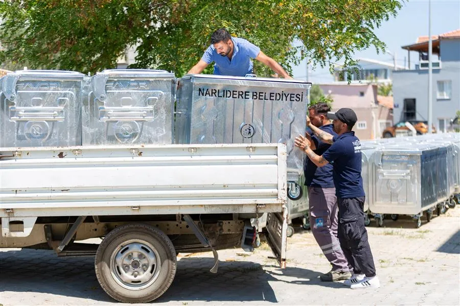 Narlıdere Belediyesi’nden çevre temizliği için 200 yeni çöp konteyneri